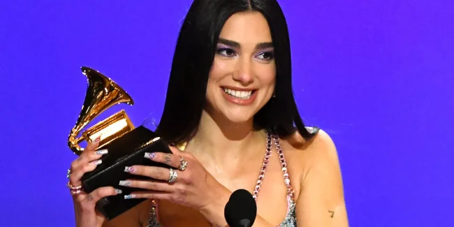 Dua-Lipa