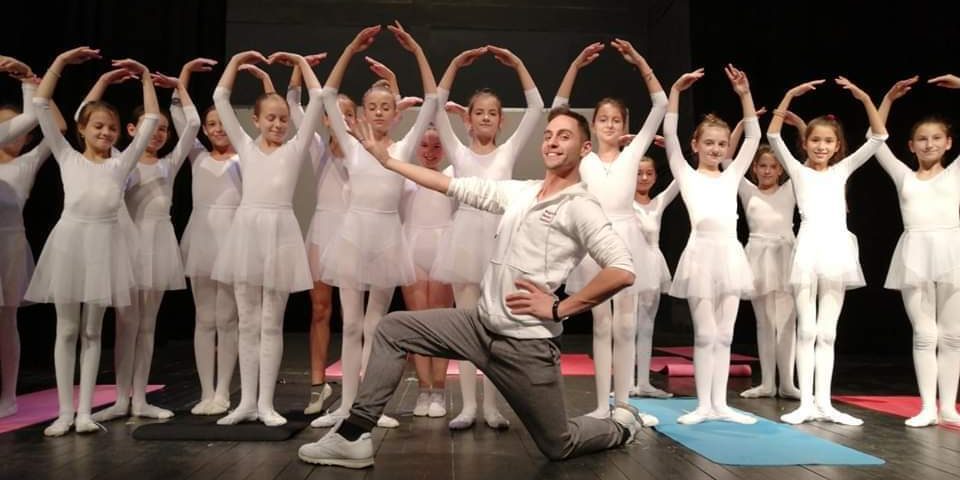 85149229_2251607628466800_270009303815946240_n