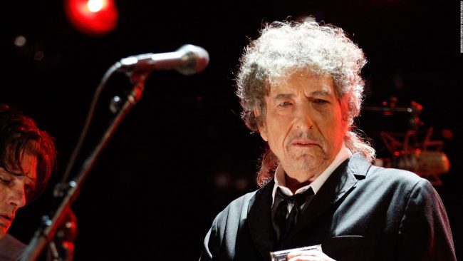 120123152847-bob-dylan-jan-2012-full-169